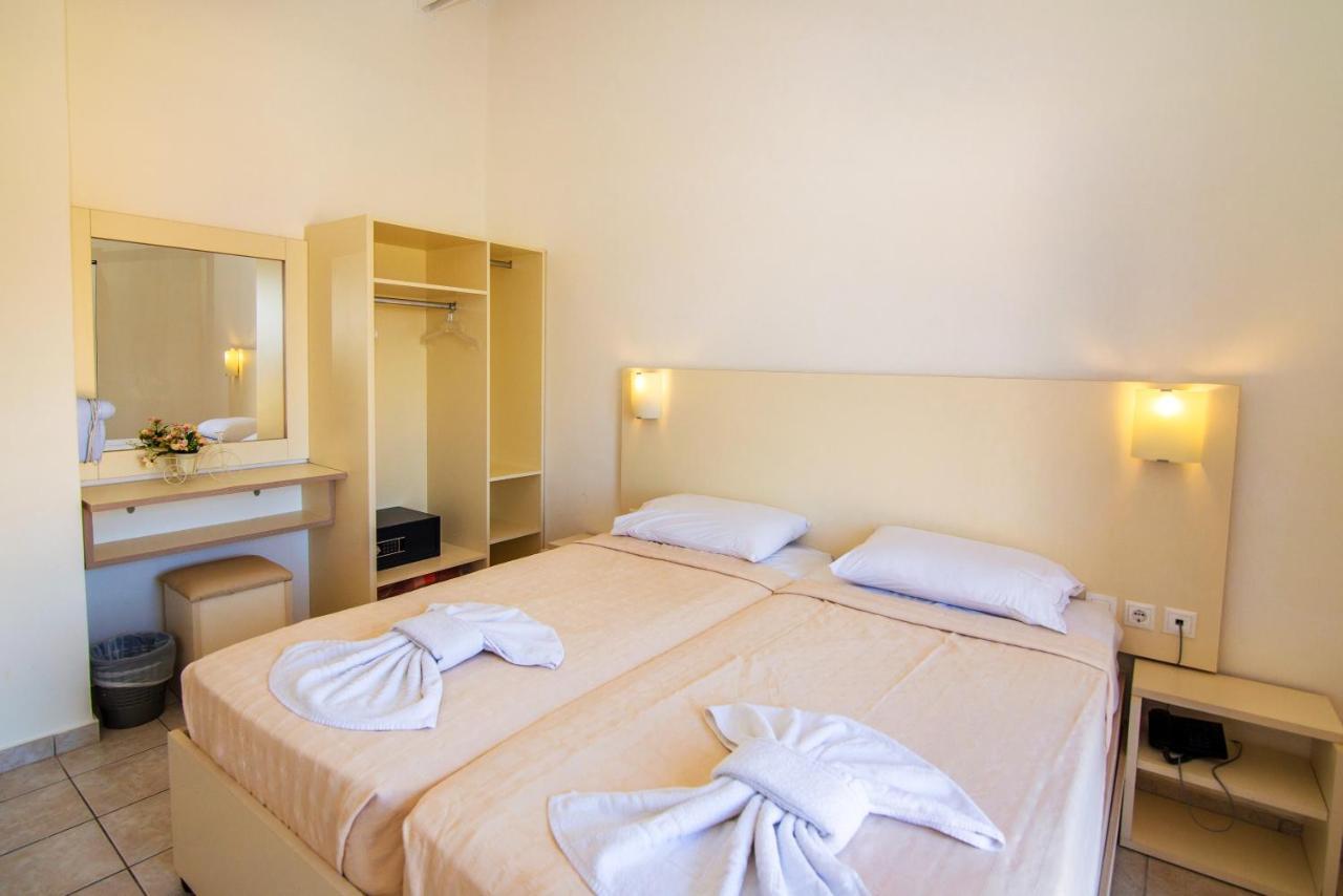 לגאנאס Playa Bay Hotel Zakynthos מראה חיצוני תמונה